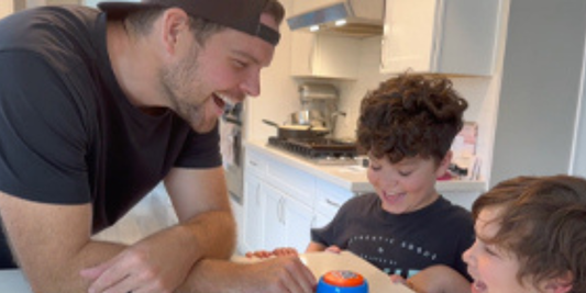 How to Pull Off the Perfect Dad Joke Every Time